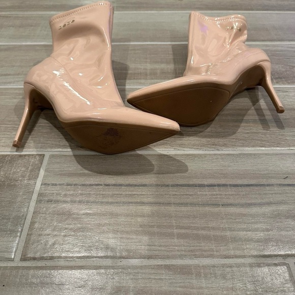 Bebe Kandey Boots - Picture 6 of 8